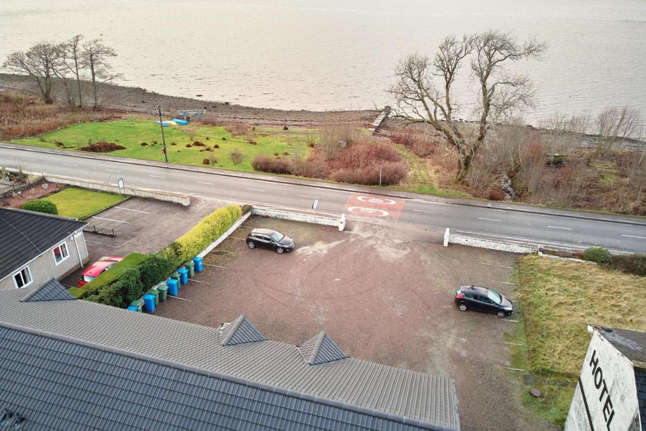 Etive, Beautiful Lochside Apartment With Balcony Fort William Exterior photo